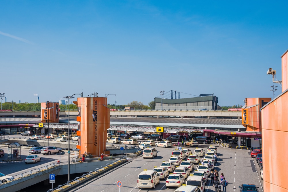 flughafen berlin tegel